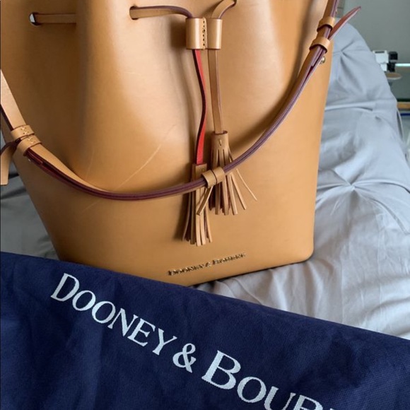 DOONEY & BOURKE Montecito Serena Leather Bucket - Picture 3 of 6